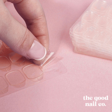 THE GOOD NAIL CO - Temporary Wear Stick-On Gel Tabs 300pk