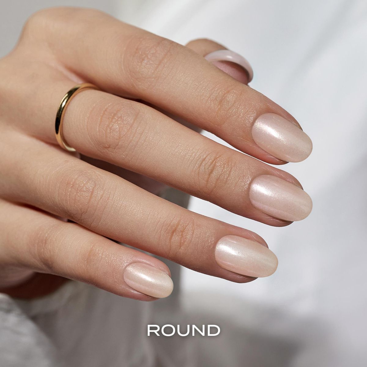 round press-on nails