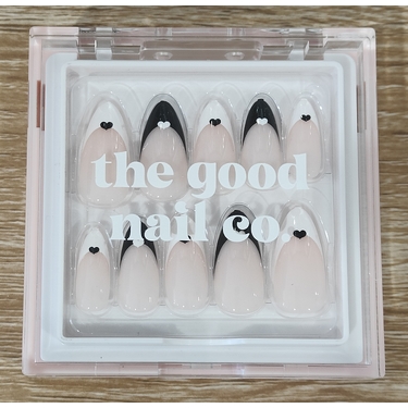 THE GOOD NAIL CO - Press-On Nails Travel Kit Edition - 'BLACK + WHITE HEARTS' - Medium Almond